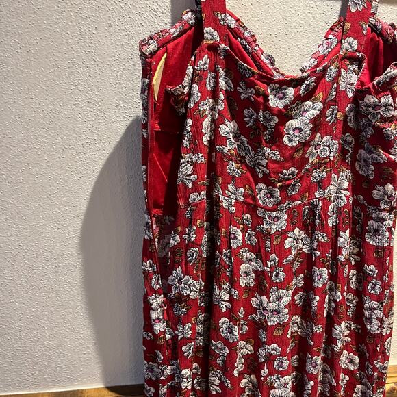 American Eagle Women's Red Floral Wide Leg Jumpsuit Sz 4 Boho Spring - Picture 3 of 7